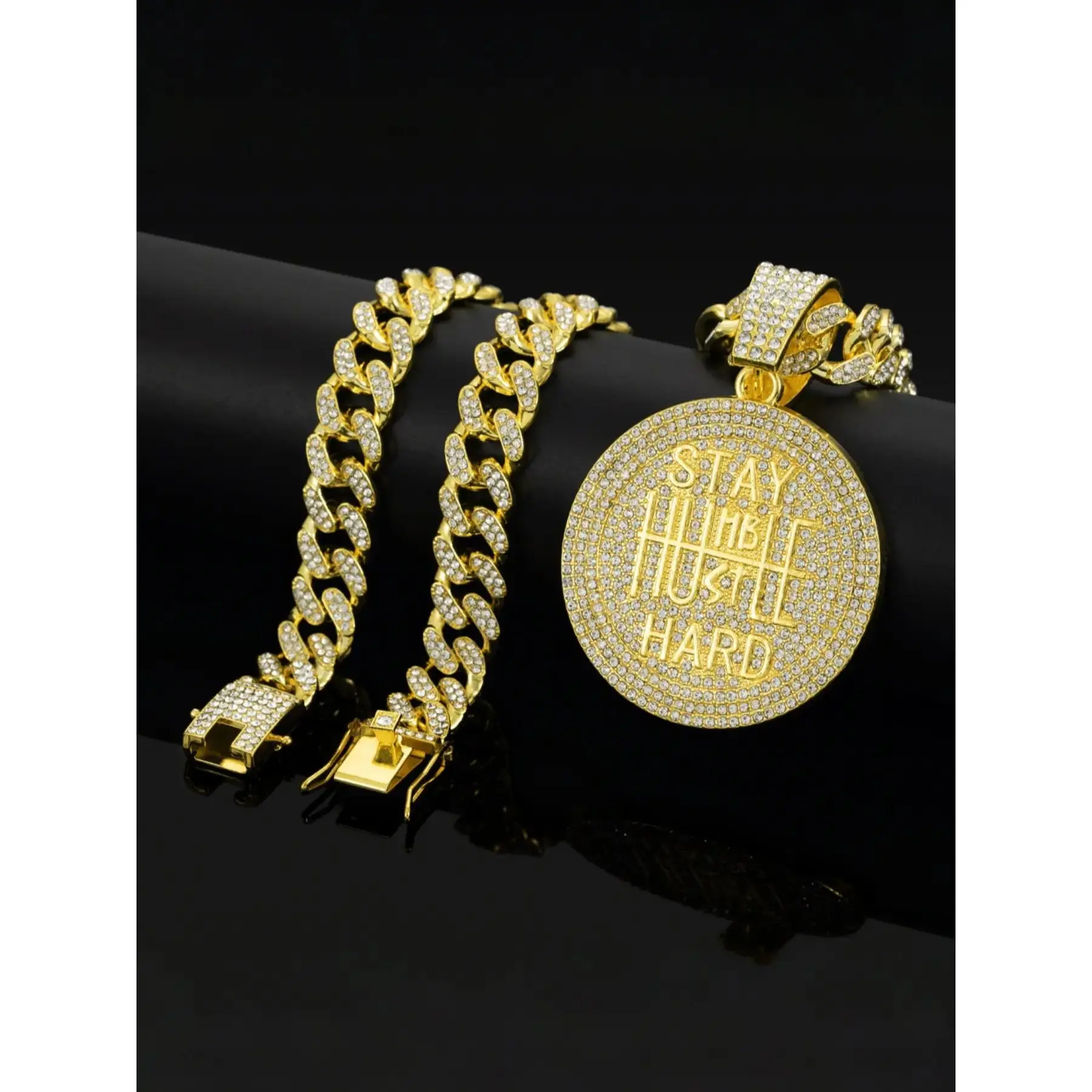 Hiphop Style Letter Pendant Necklace, Alloy Chain with Rhinestones, Zircon Necklace, Street Fashion Jewelry for Casual Wear, Trendy Hip Hop Accessories