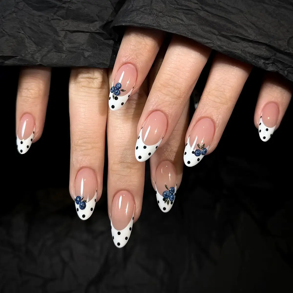 24pcs Summer Fresh French Polka Dot Blueberry Press on Nails Wearable Nail, Bare Pink Almond Nail Art Clean Girl Nails Reusable Press on Nails with Jelly Glue and Rubbing Strip French Tips Nails