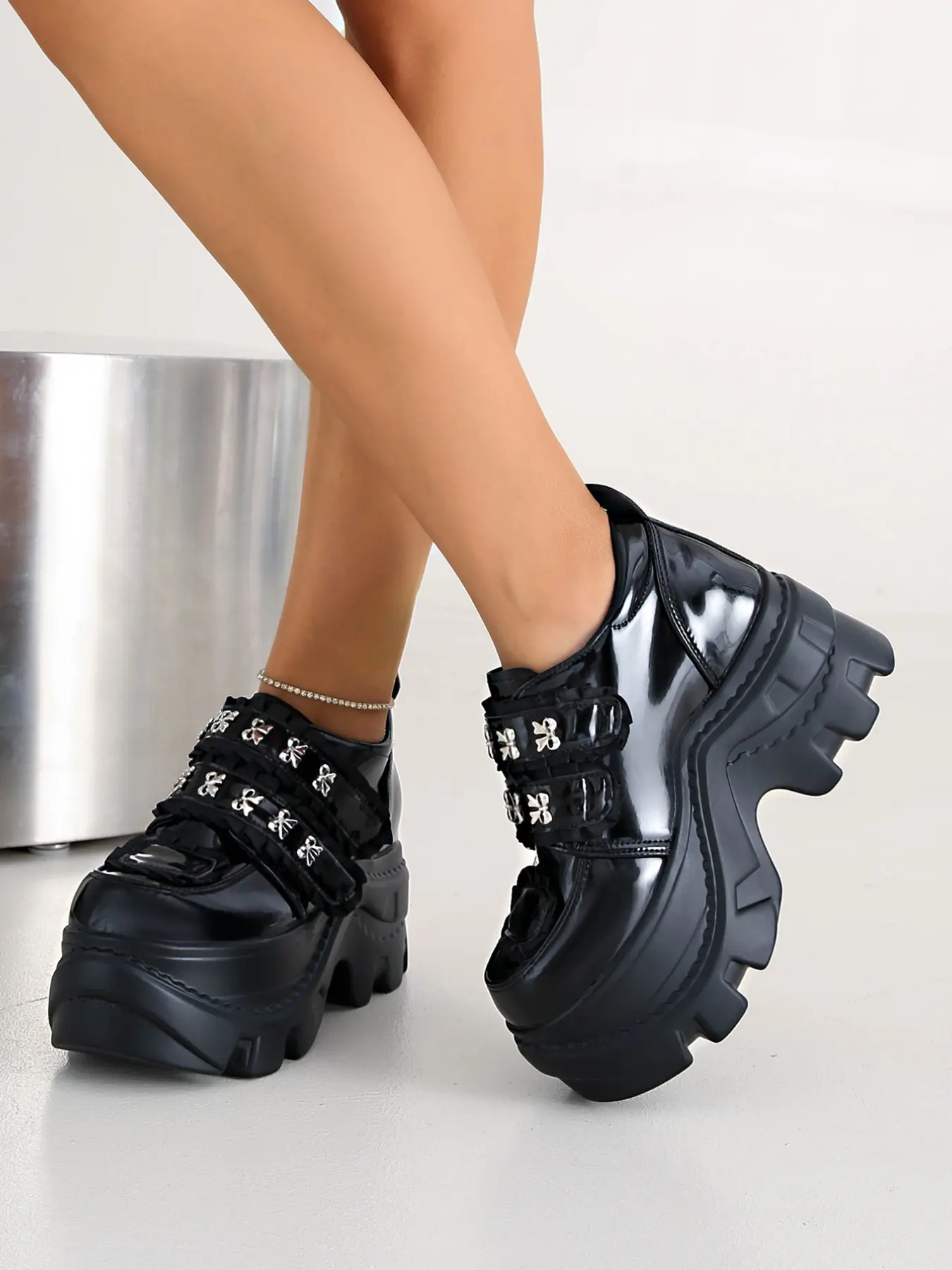 New Women's Thick Sole Sweet Cool Style Mary Jane Shoes, Velcro Waterproof Platform Sneakers, Height-Boosting Dad Shoes for Small Stature