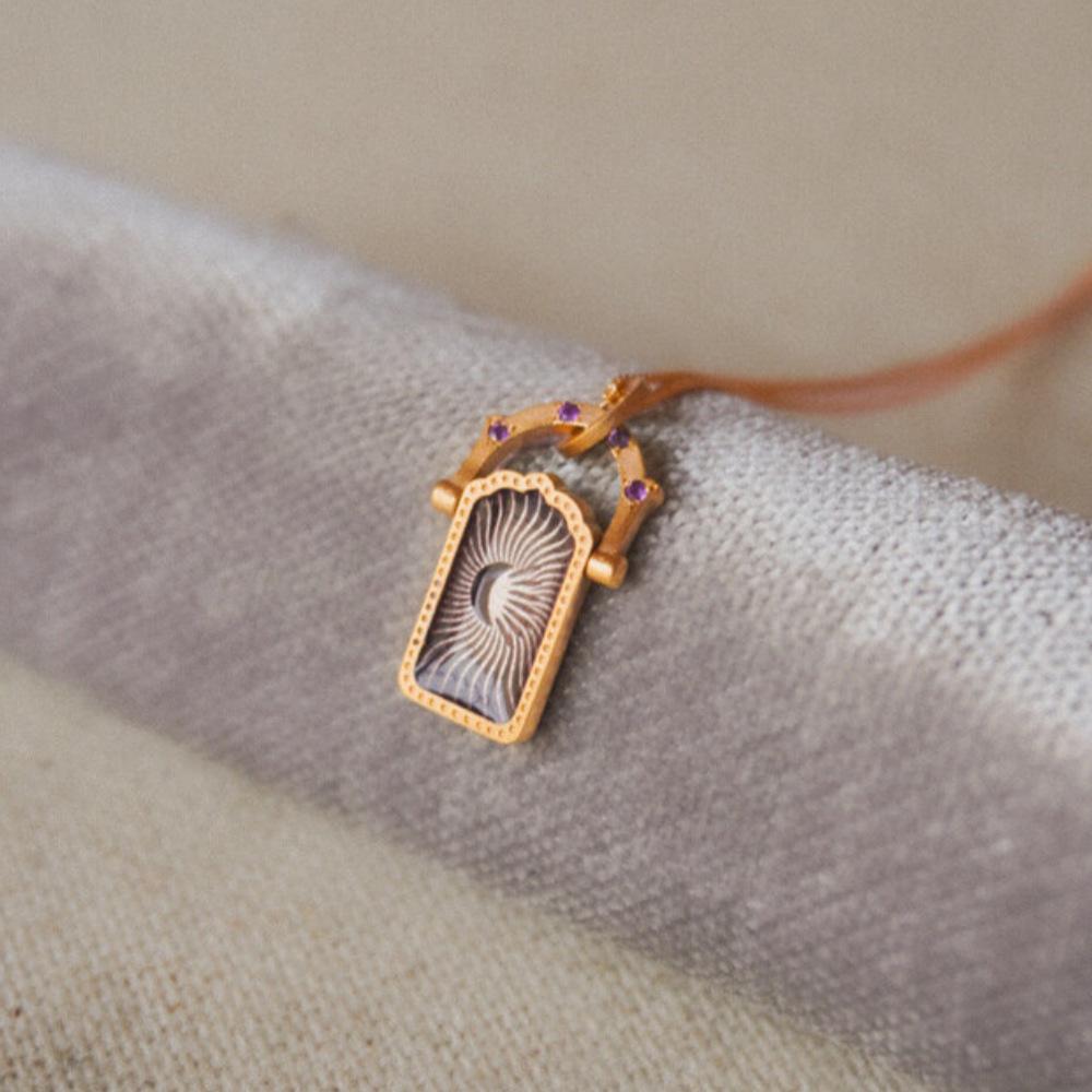 Tarot Shaking Necklace – Guardian Jewelry | Y2K Love Charm Necklace, Titanium Steel Vacuum Furnace, Tarnish-Free Hypoallergenic, High Color Retention, Waterproof Daily Wear, Boho Protection Gift for Her