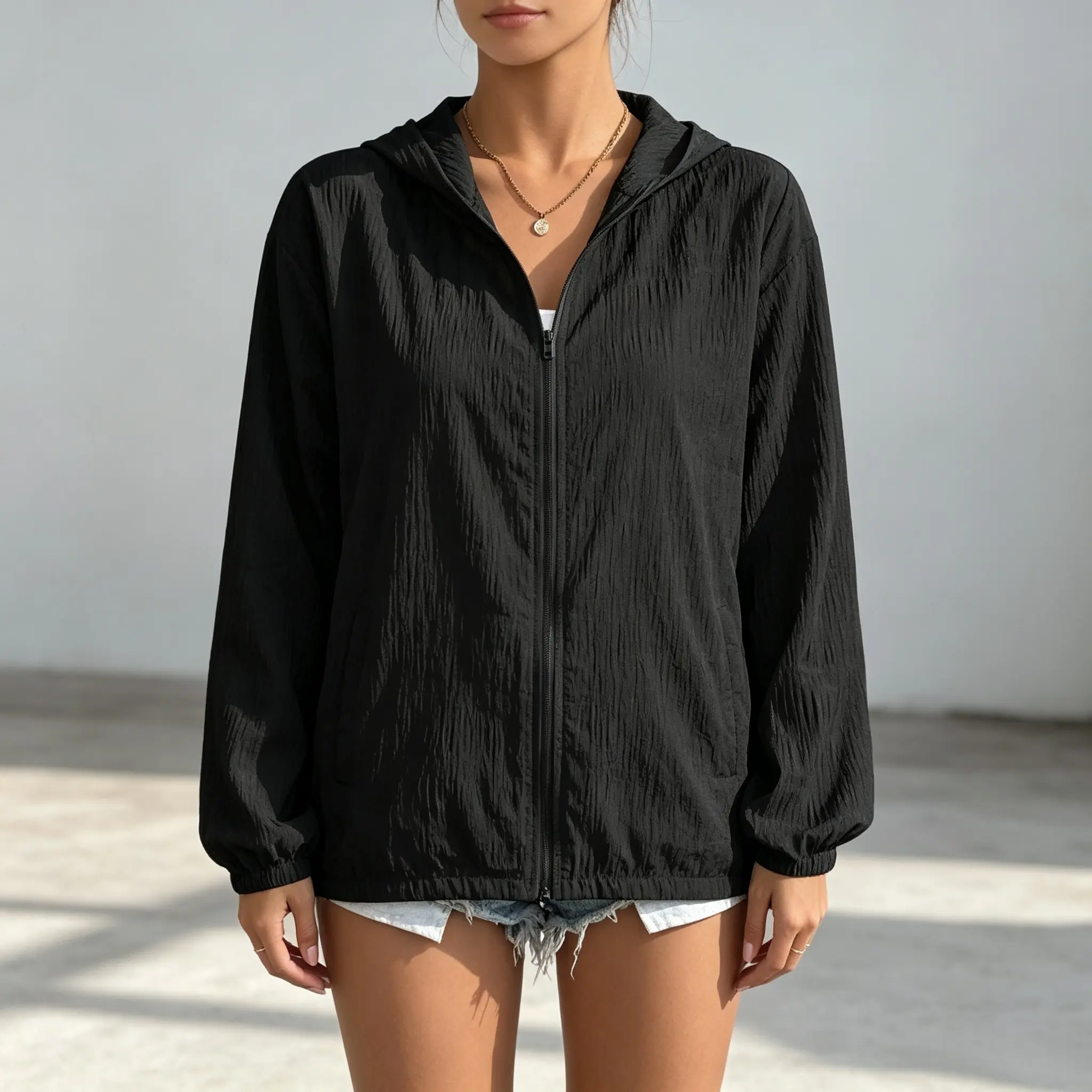 Women’s Textured Lightweight Hooded Zip Up Sun Protection Jacket, Solid Color Loose Long Sleeve Casual Outerwear for Spring Summer Outdoor Daily Wear