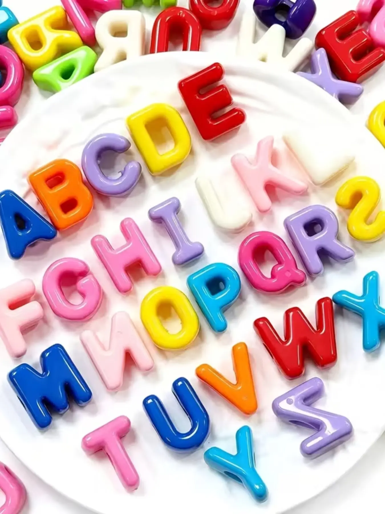 92pcs High-Quality Colorful Large Hole Acrylic Letter Beads, Multi-Color Decorative Beads, DIY Craft Supplies, Creative Making Accessories, Acrylic Beads Mix