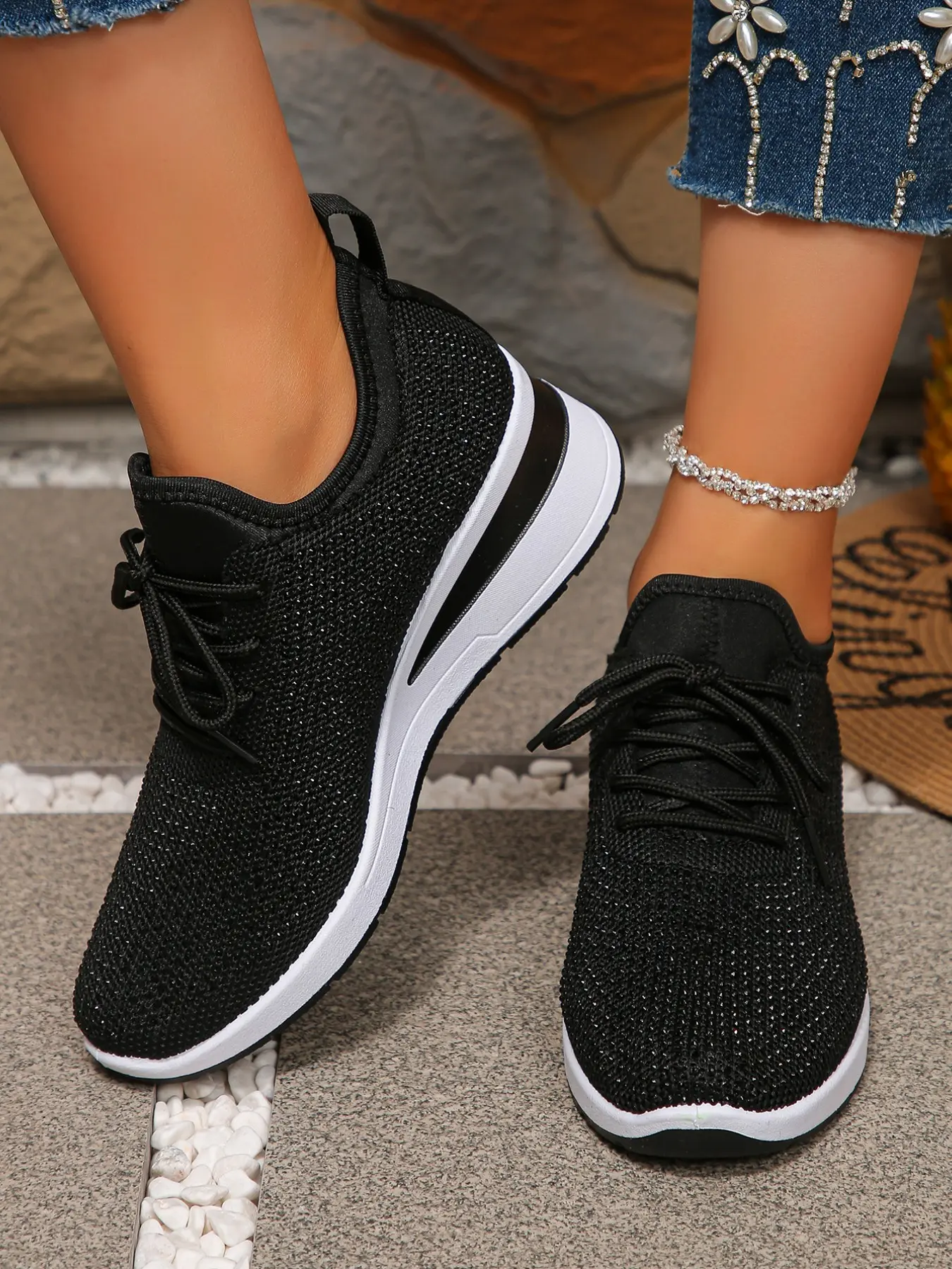 Women's Breathable Casual Sneakers, Lace-Up Lightweight Thick Sole, Slip-On Design, Comfortable Soft Anti-Slip Walking Shoes for Daily Use