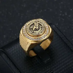 Hot-selling new arrival: Stainless steel vacuum-plated gold inlaid with diamonds, domineering eagle design men's ring