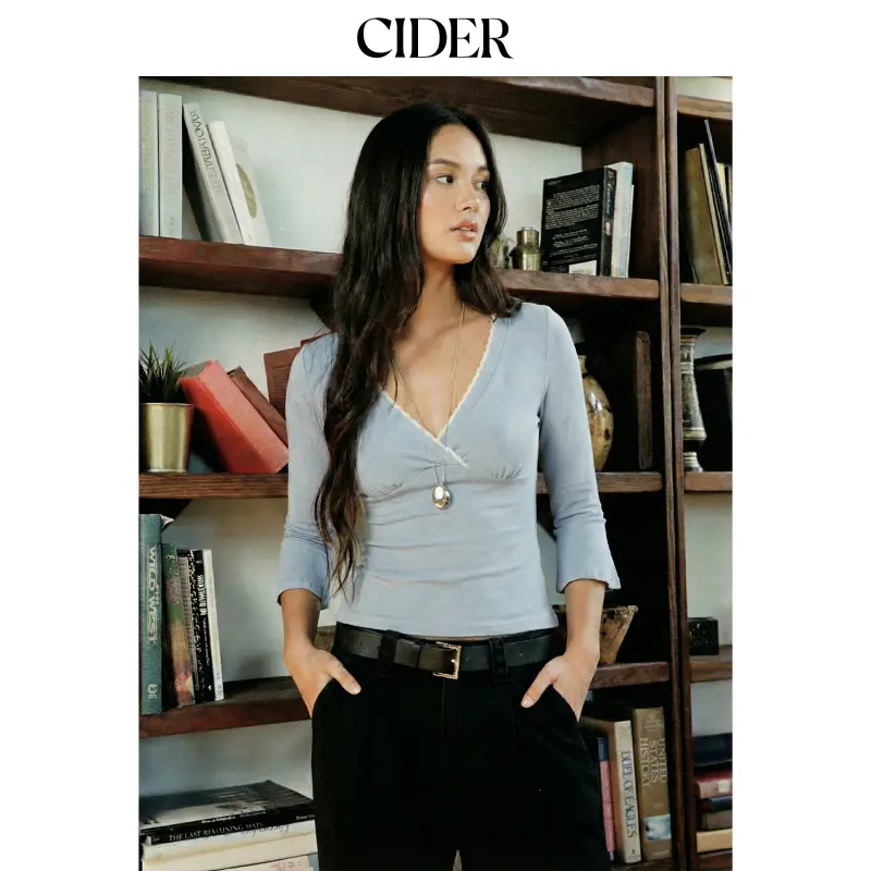 Cider Viscose-blend V-neck Lace Panel Long Sleeve Tee SohoChic