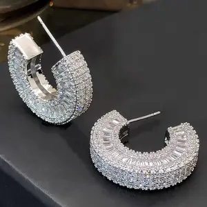Aigen European and American style zirconia-studded earrings, casual and fashionable C-shaped hoops, exquisite and  statement earrings
