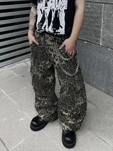 American Street Style Vintage Leopard Print Jeans, Y2K Hip Hop Skateboard Fashion, Loose Fit Multi-Pocket Denim, All Season Casual Wear