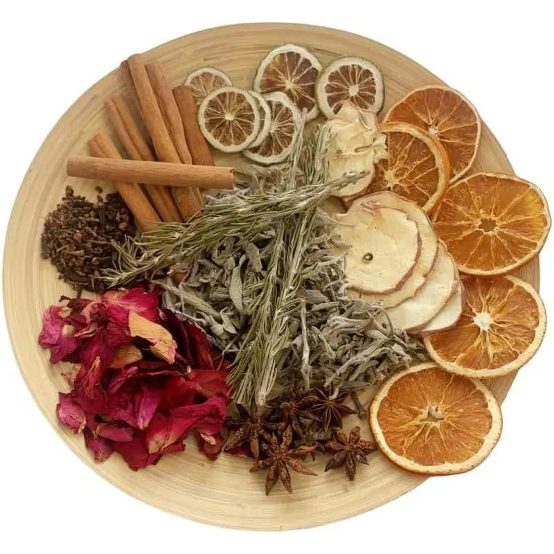 Simmering Potpourri with Dried Orange Slices, Cinnamon, Cloves, Apple Slices & Rosemary - Perfect Christmas Housewarming Hostess GiftGift