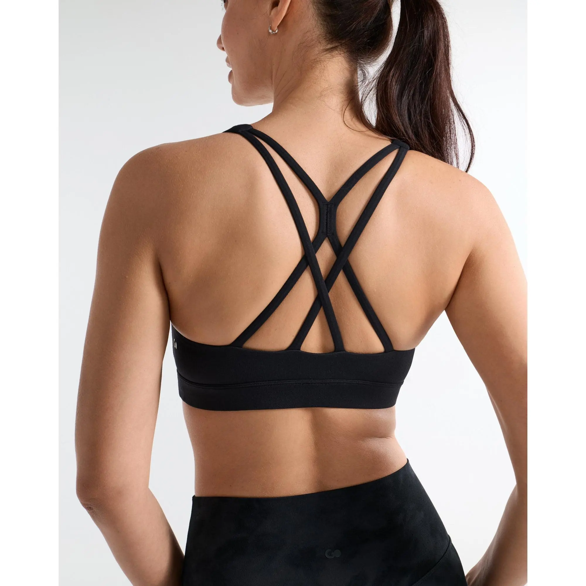 SOLBRACE U Neck Cross Back Sports Bra, Removable Padded Soft High Stretch Lightweight Breathable Strappy Workout Tank Top for Yoga Daily Layering