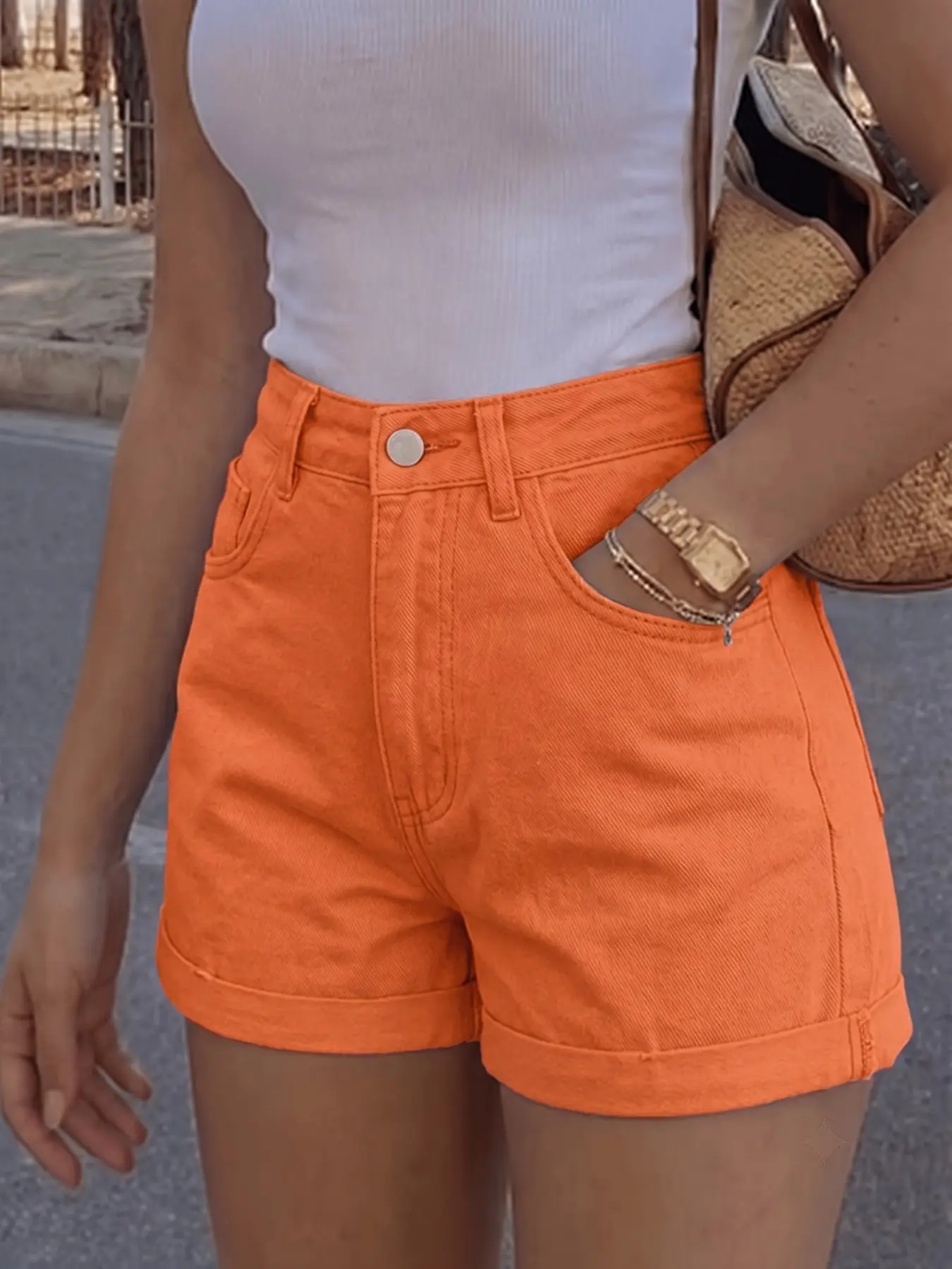 Bright High-Waist Elastic Denim Shorts for Women, Rolled Hem, Slimming, Butt Lifting, Summer Commute, Beach Vacation