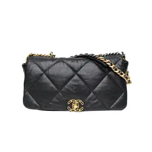 Pre-owned CHANEL 19BAG Clutch Maxi P206538000