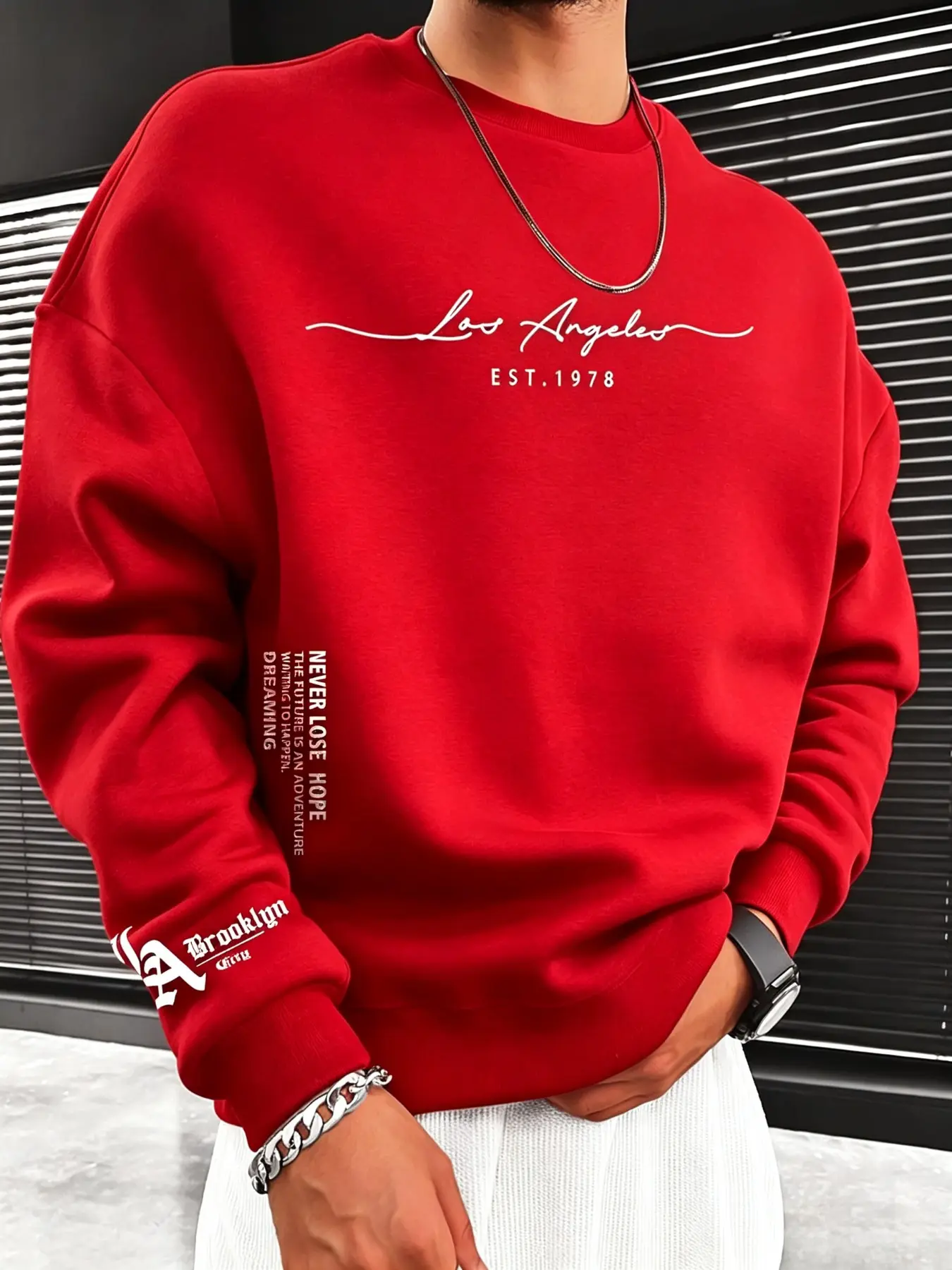 Men's Plus Size Casual Simple Round Neck Sweatshirt, Comfortable and Stylish Pullover for Daily Wear, Perfect for Relaxing and Leisure Time