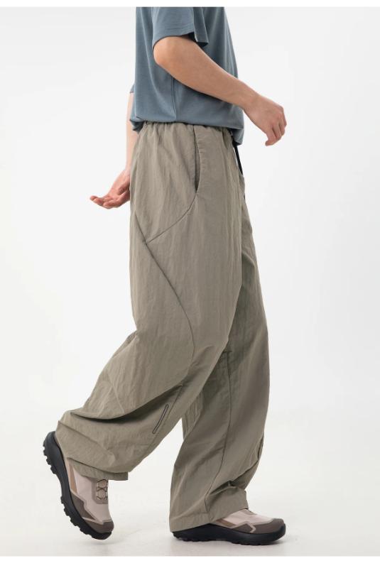 Kyn Apparel Men's 2026 Technical Cargo Pants Water-Resistant Workwear J-Cut Parachute Design Pleated Panel Active Trousers Loose Fit