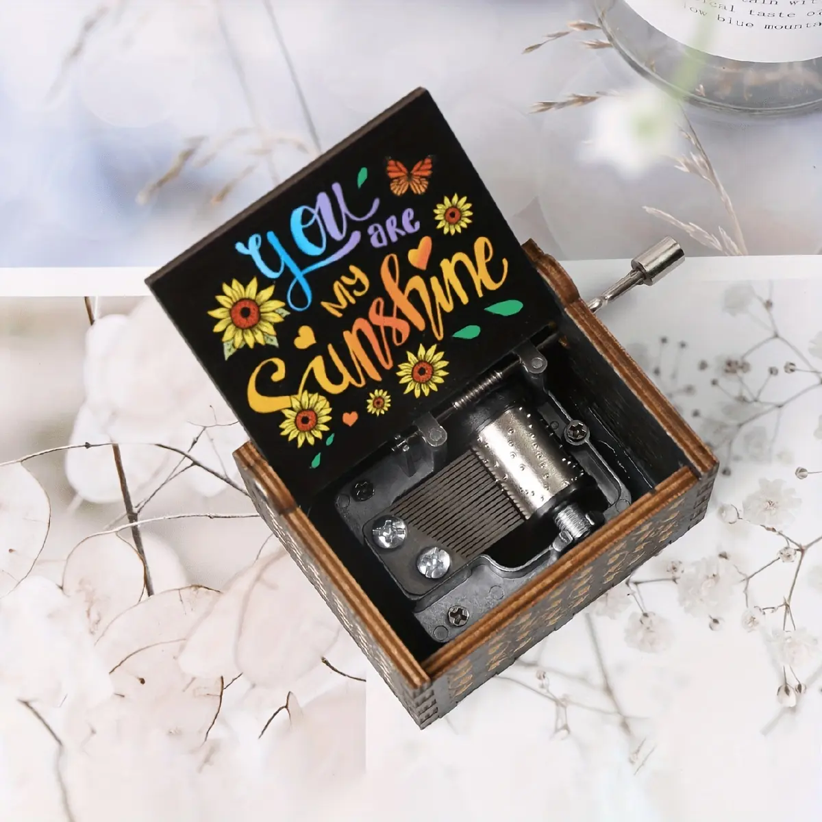 1Pcs You Are My Sunshine Wooden Music Box, Vintage Carved Hand‑Crank Music Box, Retro Hand‑Operated Wooden Musical Box, Classic Collectible Decorative Gift for Kids, Friends, Lovers, Birthday & Holiday Present