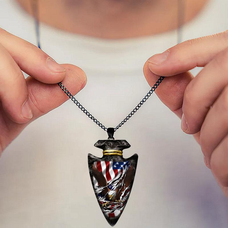 Men's Hip Hop Eagle Head Necklace European and American Creative Stars and Stripes Pendant Personality Animal Trendy Accessories