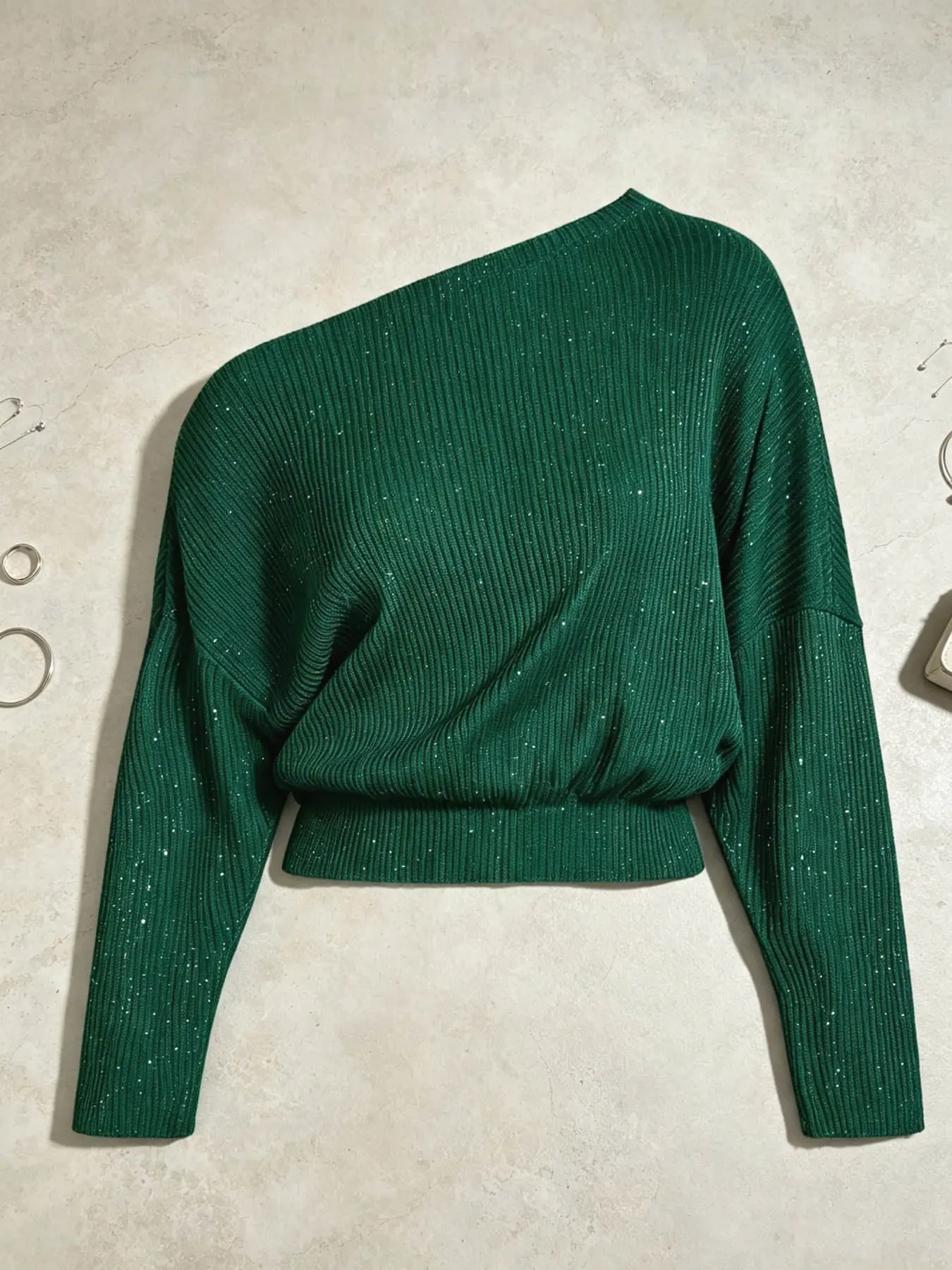 A female fashion style bat sleeve pure desire sexy style slimming long sleeved top with sloping shoulder design, suitable for autumn and winter, suitable for friend gatherings, nightclub travel, birthday parties.