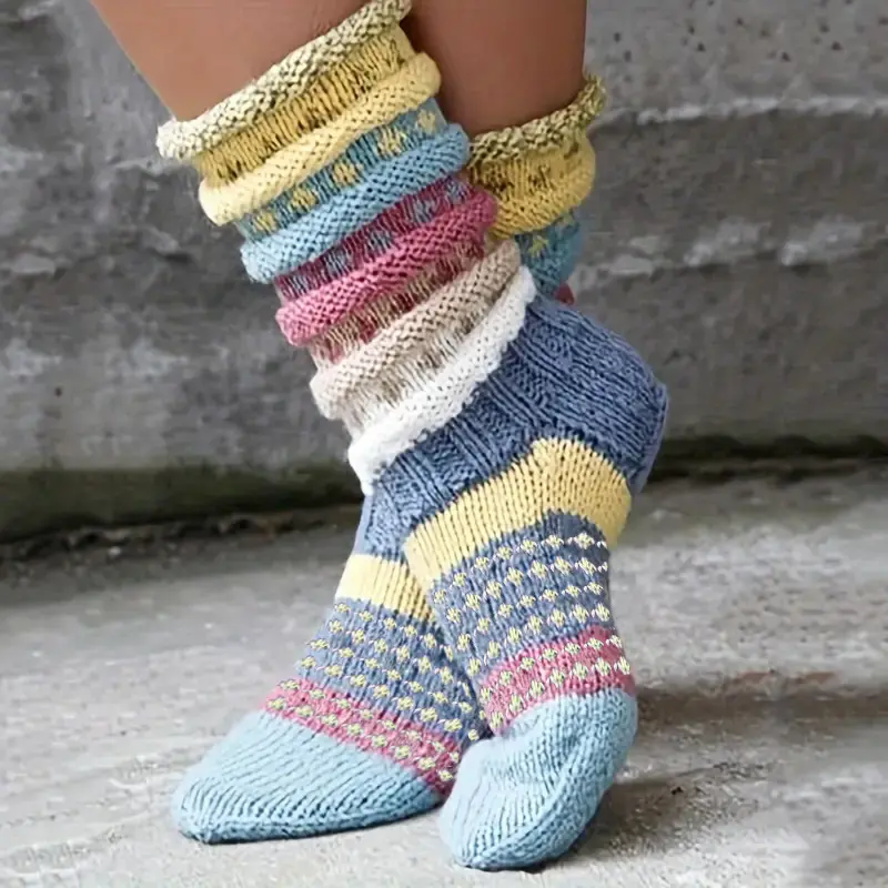 Women's Slouch Fit Wool Socks, Ins Style Colorful Striped Jacquard Knit, Warm, Soft, and Breathable for Casual Home Wear, Lady, Casual Wear