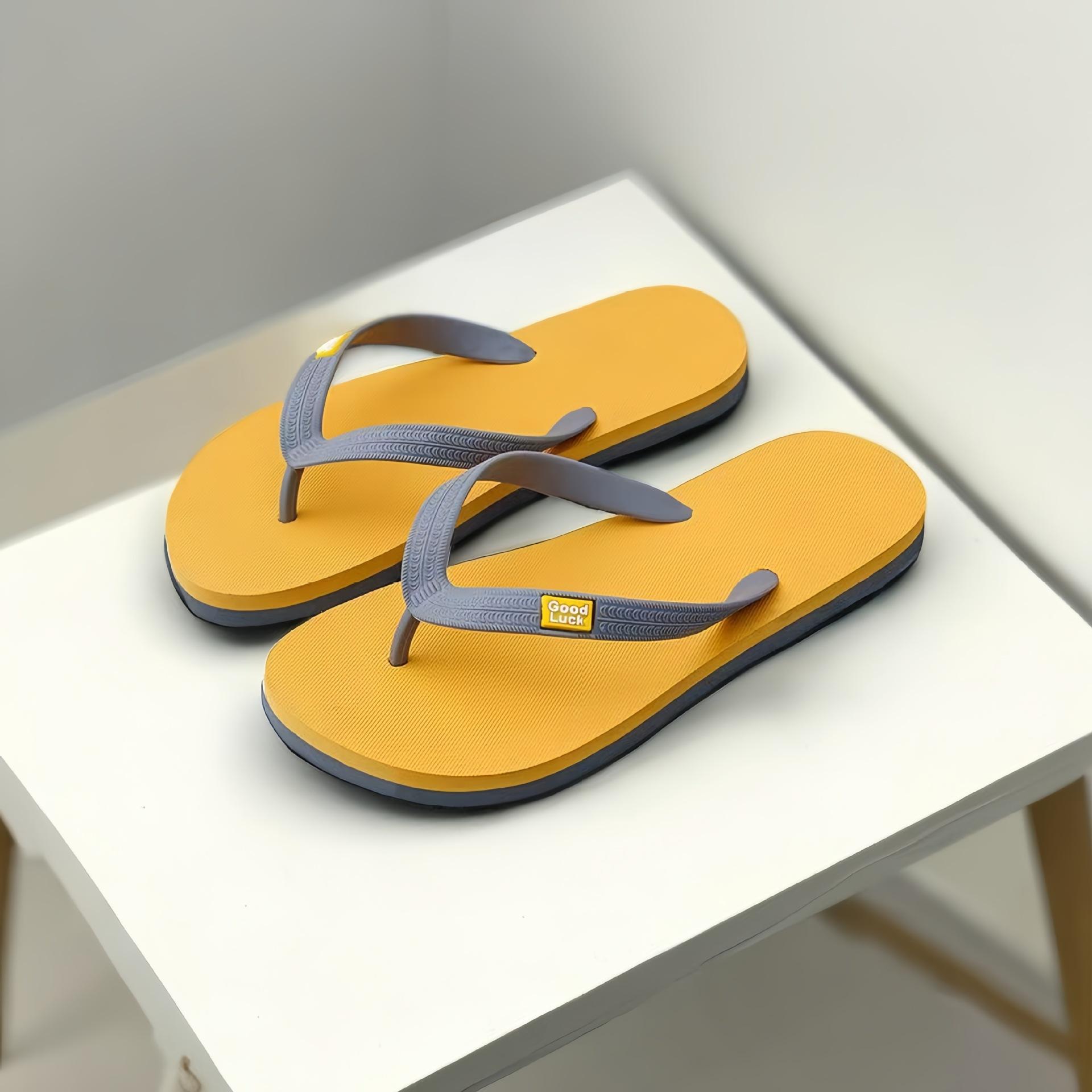 Men's Flip Flops Summer Casual Shoes Home Outdoor Dual-use Sandals Two-tone Sole Beach Shoes Non-slip Comfortable & Stylish