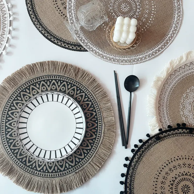 Round Linen Placemat with Tassels, Boho Style Heat Pad for Festive & Daily Use