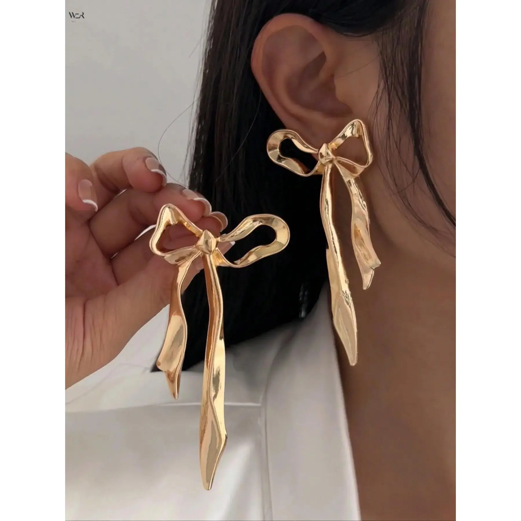 Sculptural Bow Earrings for Women, Large Metallic Gold & Silver Statement Jewelry with a Long Flowing Tail, Lightweight (28.5g) for Daily & Special Occasions, Gold Statement Earrings, Women Girls, Feminine