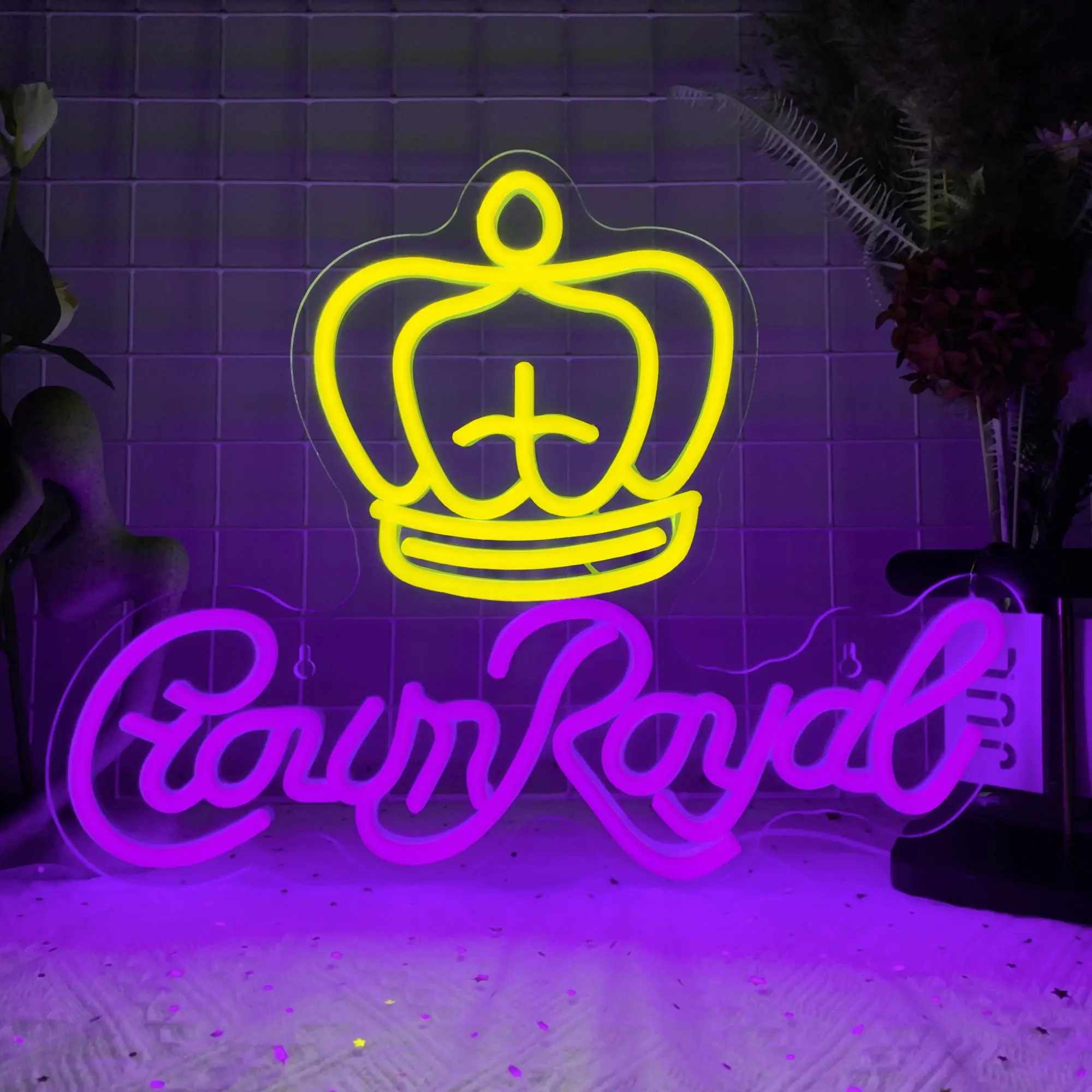 Crown Whiskey Neon Sign, USB Powered Wall Hanging Bar Sign, LED Crown Sign, Commercial Neon Night Light, Decorative Neon Sign for Restaurant Whiskey Bar Party