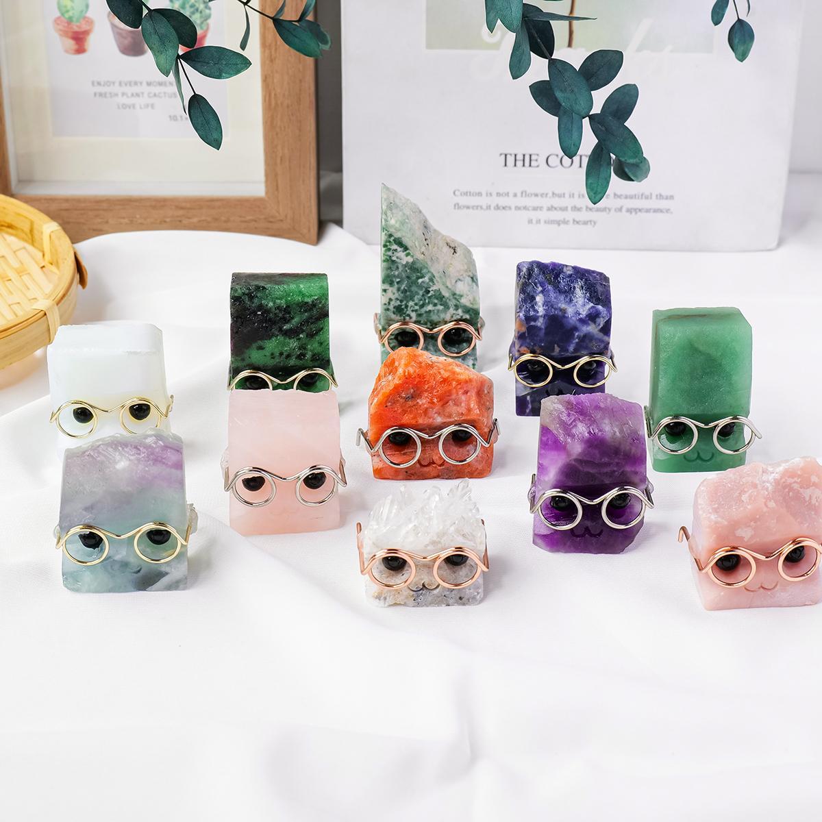 Random Color Natural Crystal Gemstone Pet Figurines with Glasses, 1/3/5 Counts DIY Handmade Crystal Carving Fengshui Sculptures, Pet Memorial Ornaments, Home Garden Decor Natural Crystal Set #GLOBAL PICKS
