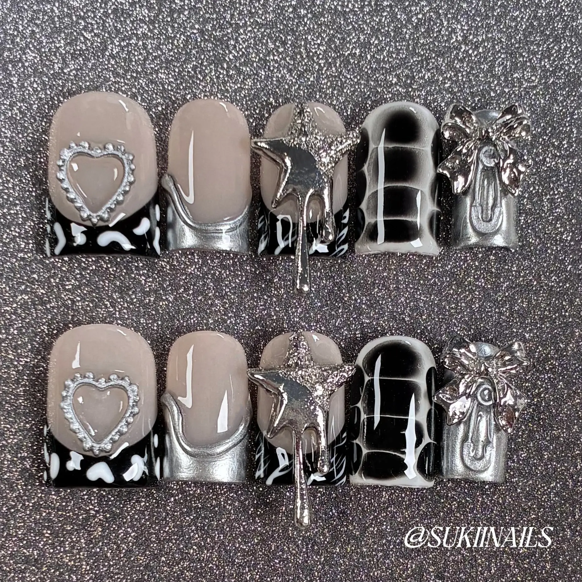 Y2K Punk Liquid Metal Press On Nails | Short Square, 10pcs Handmade gradient checkered nails, silver drip paint & dangling star metal charms, reusable edgy nails for music festivals, goth parties & street photoshoots