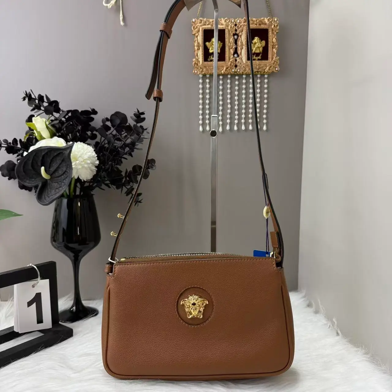 Pre-owned VERSACE#/Crossbody Bag/SSB1805006