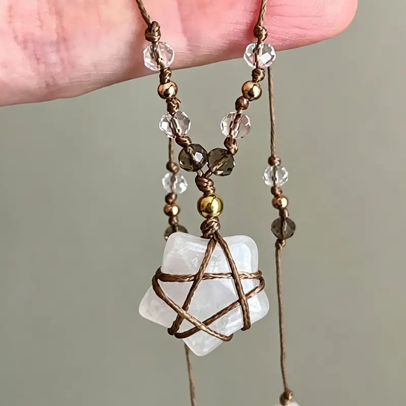 1 Piece Bohemian Hand-Woven Artificial Crystal Star Necklace for Women—Boho Chic Crystal, Vintage, Adjustable Length, Everyday, Versatile, Party, and Vacation Necklace