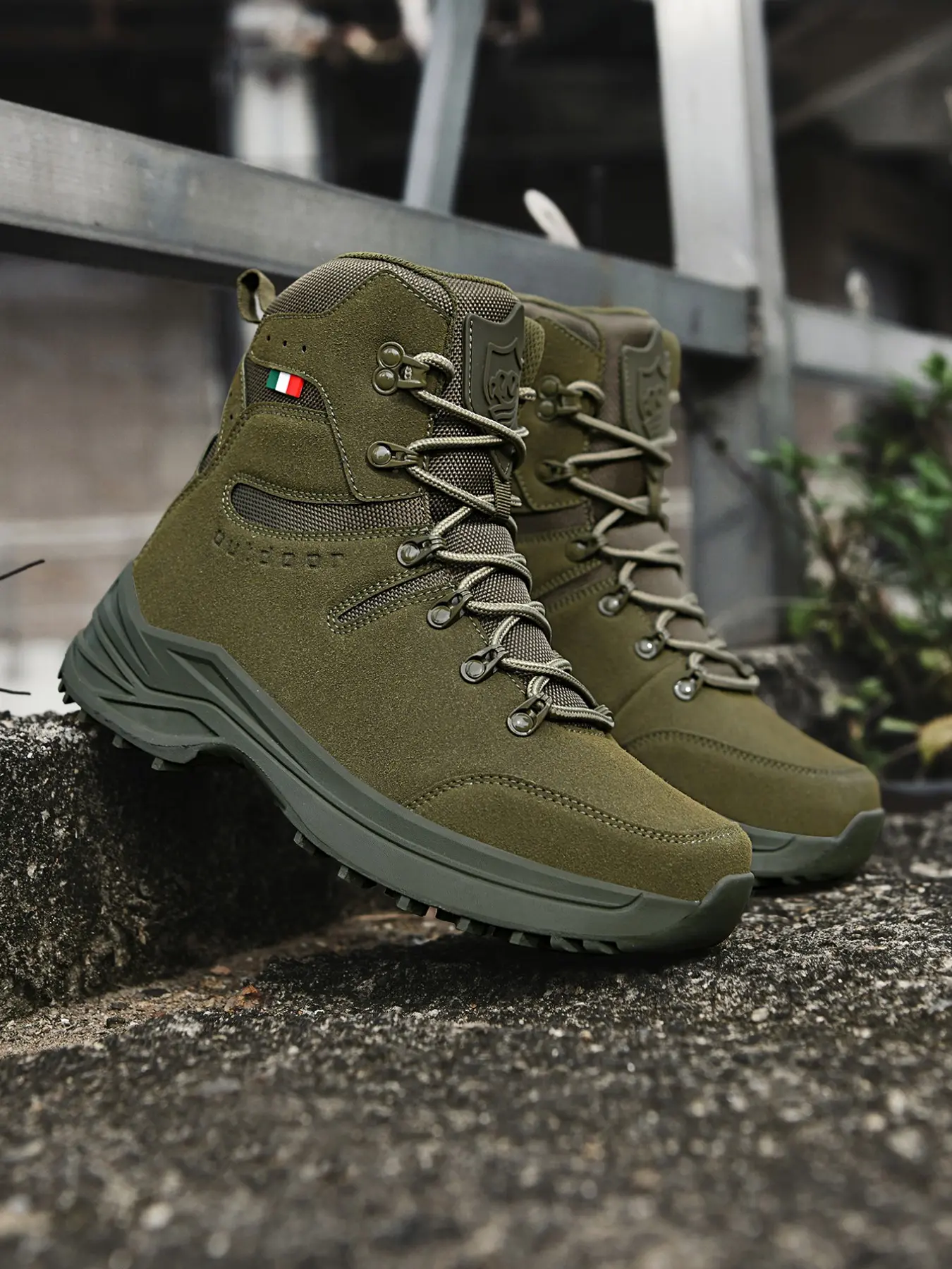 Men's High-Top Tactical Hiking Boots, Waterproof Anti-Slip, Durable Leather, Wide Fit, All Seasons, Comfortable Outdoor Shoes, Premium Hiking Boots