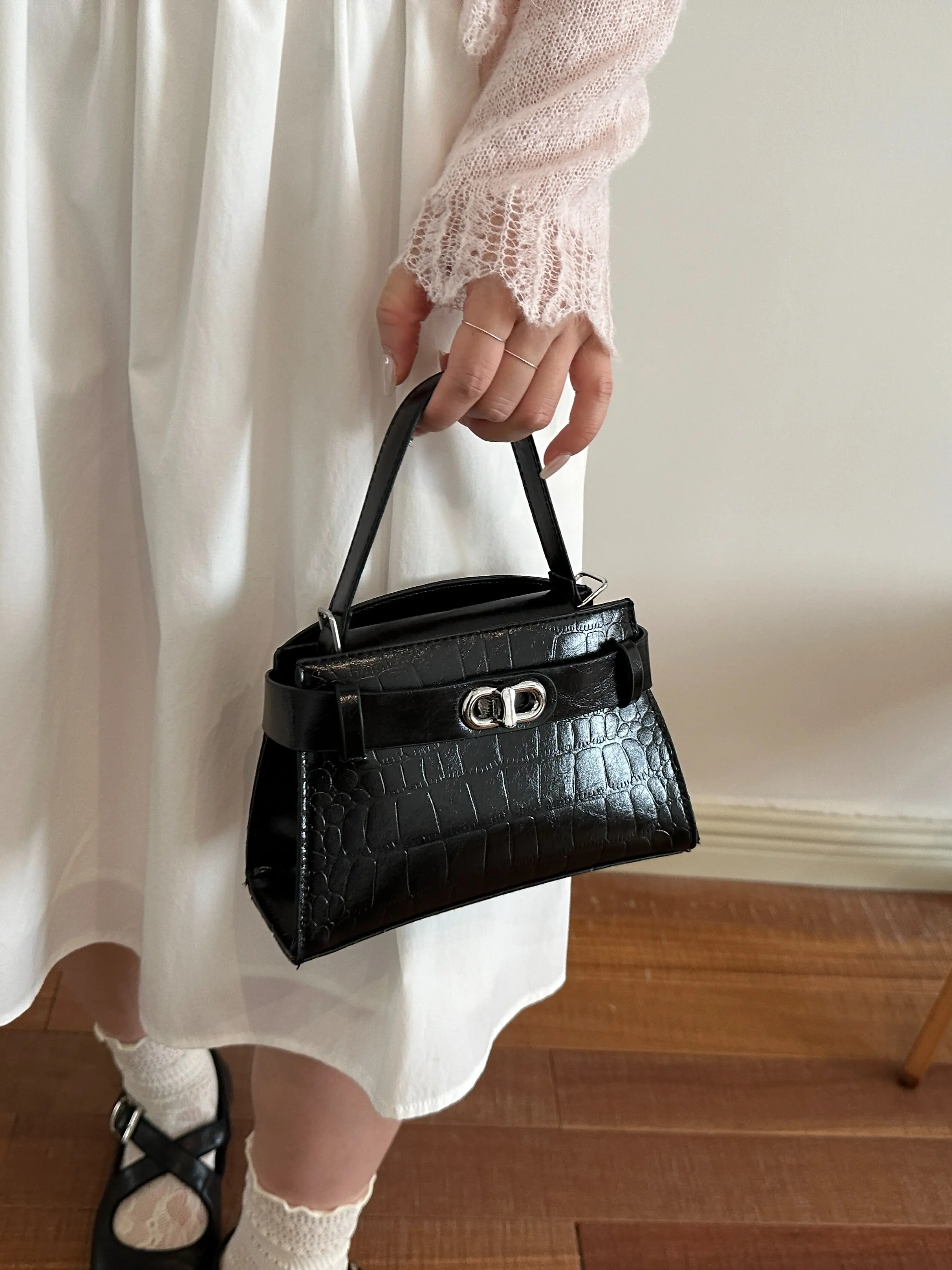 2026 Trendy Mini Crocodile Pattern Handbag for Women, Luxury Buckle Design Small Top Handle Bag, Detachable Strap Crossbody Purse, Elegant Daily Commute Shoulder Bag
