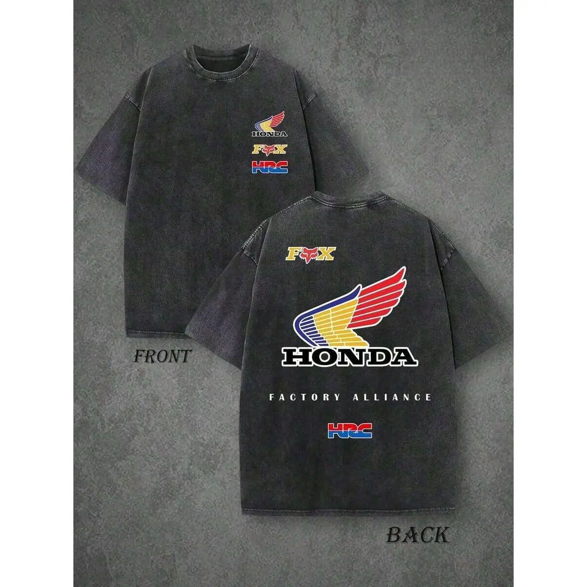 Casual retro motorcycle racing short-sleeve T-shirt with compact logos printed on the front and artistic graphics on the back. Made of soft cotton with a relaxed fit. Ideal for riding enthusiasts for night trips, campus looks and daily street styling.