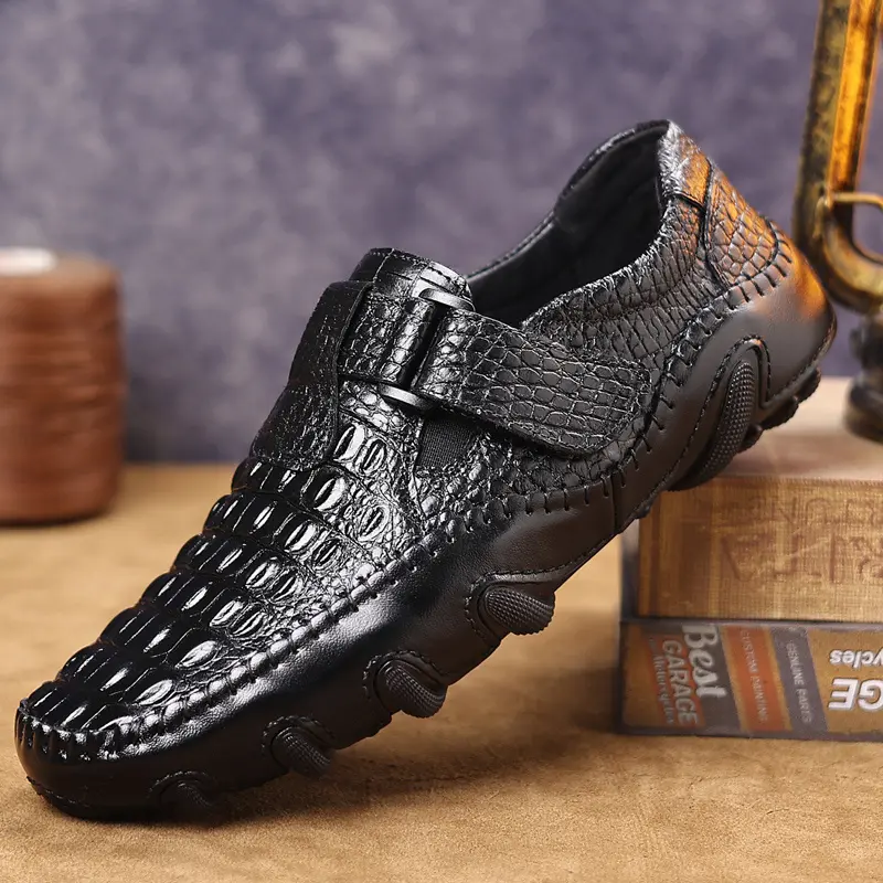 Bdhjydb Men's British Vintage Cow Leather Loafers - Lightweight Flat Casual Walking Shoes with Hook-and-Loop Closure, All-Season Rubber Sole, PU Inner Layer