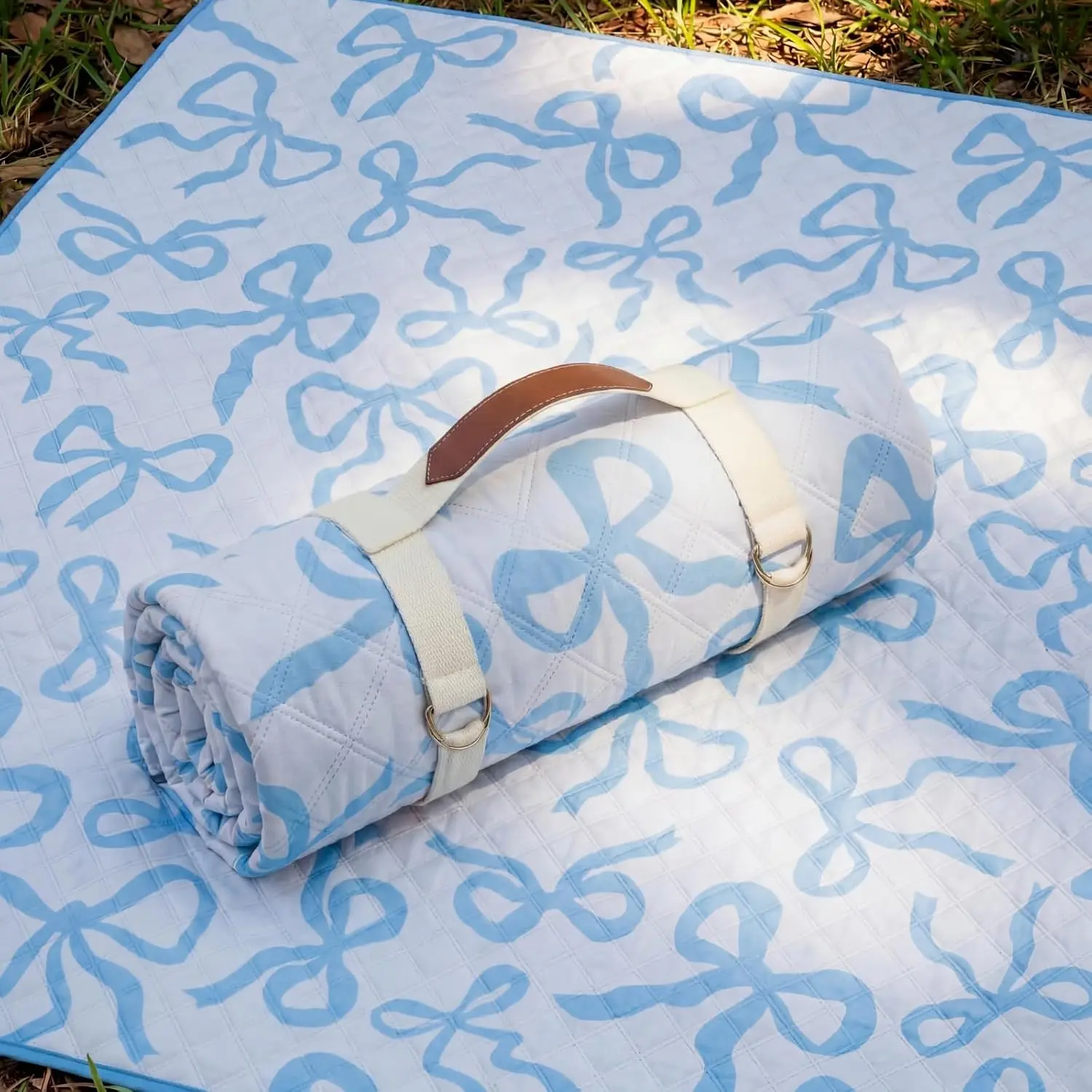 Blue Bow Picnic Blanket 80'' x 80''   Camping Blanket  Picnic Mat Foldable Portable Preppy Outdoor Beach Mat with Carry Strap for Outdoor Grass Lawn Park