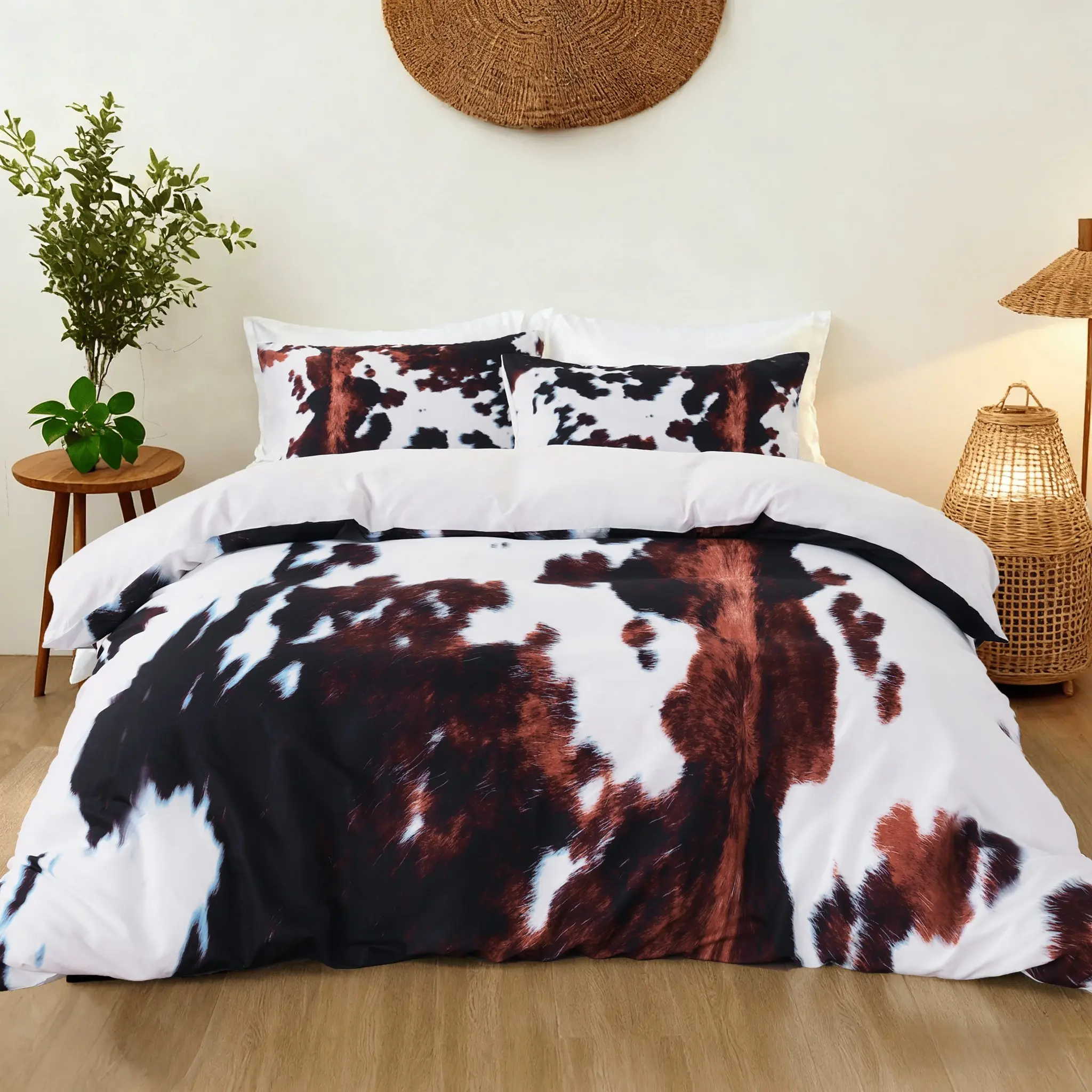 3-Piece Milk Cow Faux Fur Digital Print Duvet Cover Set, Bedroom & Guest Room Bedding, 1 Duvet Cover + 2 Pillowcases (Inserts Not Included), Ideal Gift for Highland Cow Lovers