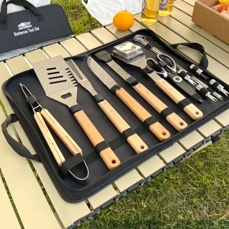 Outdoor Camping Barbecue Tool Set, Stainless Steel BBQ Utensils, BBQ Tools with Beech Wood Handled Fork, Spatula and Tongs, Comes with Storage Bag
