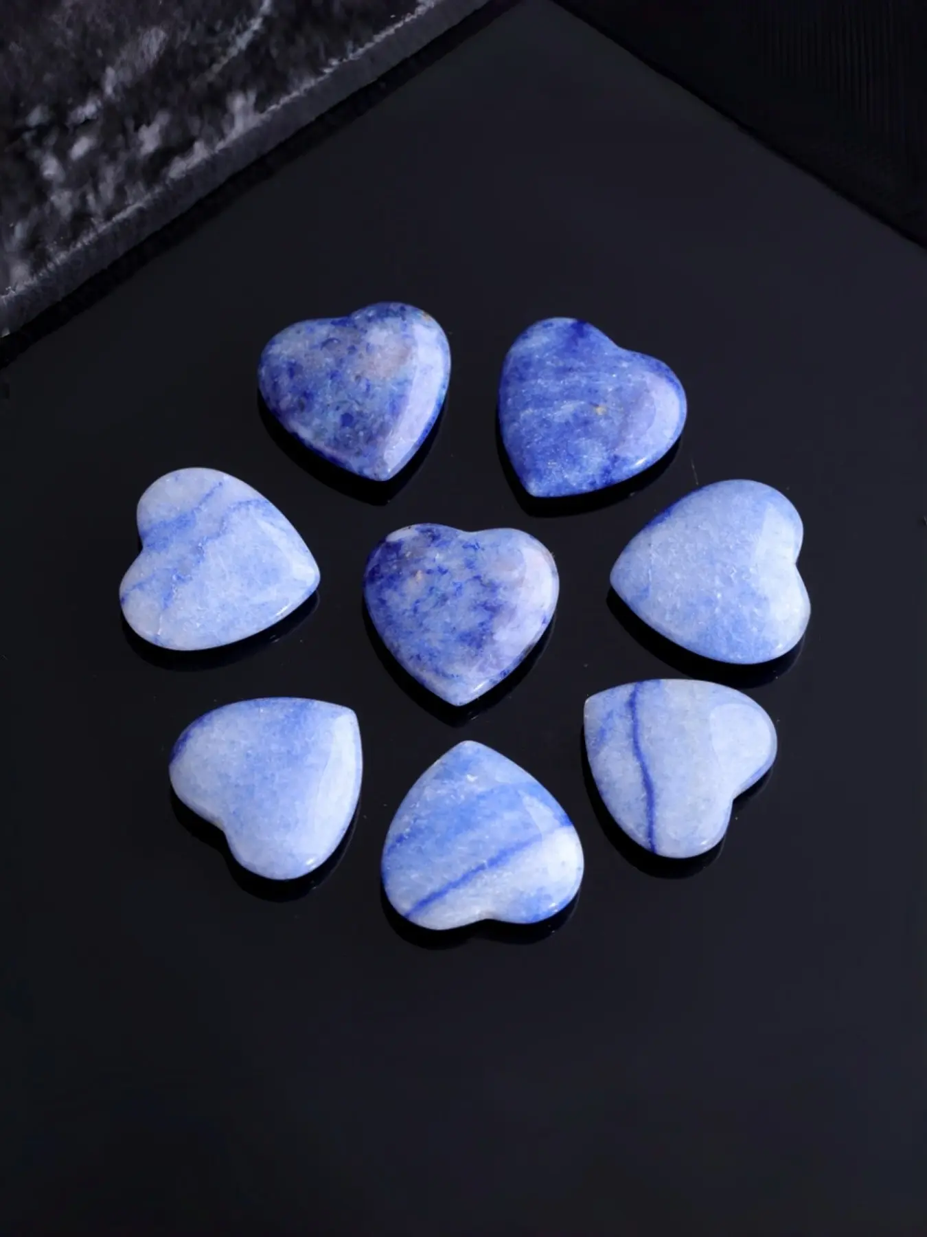 8 natural blue Dongling heart-shaped gemstones, with random natural textures and colors, are an ideal choice for jewelry making, high-quality gemstones