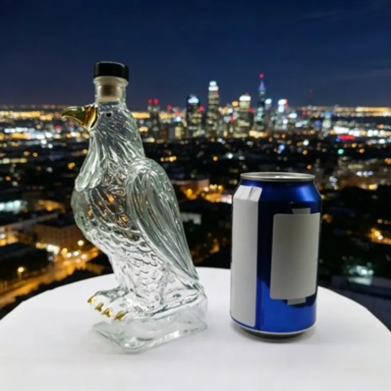 1pc Eagle Whiskey Bottle, American Bald Eagle Design, Unique Whisky Decanter, Perfect for Collectors and Enthusiasts, Barware