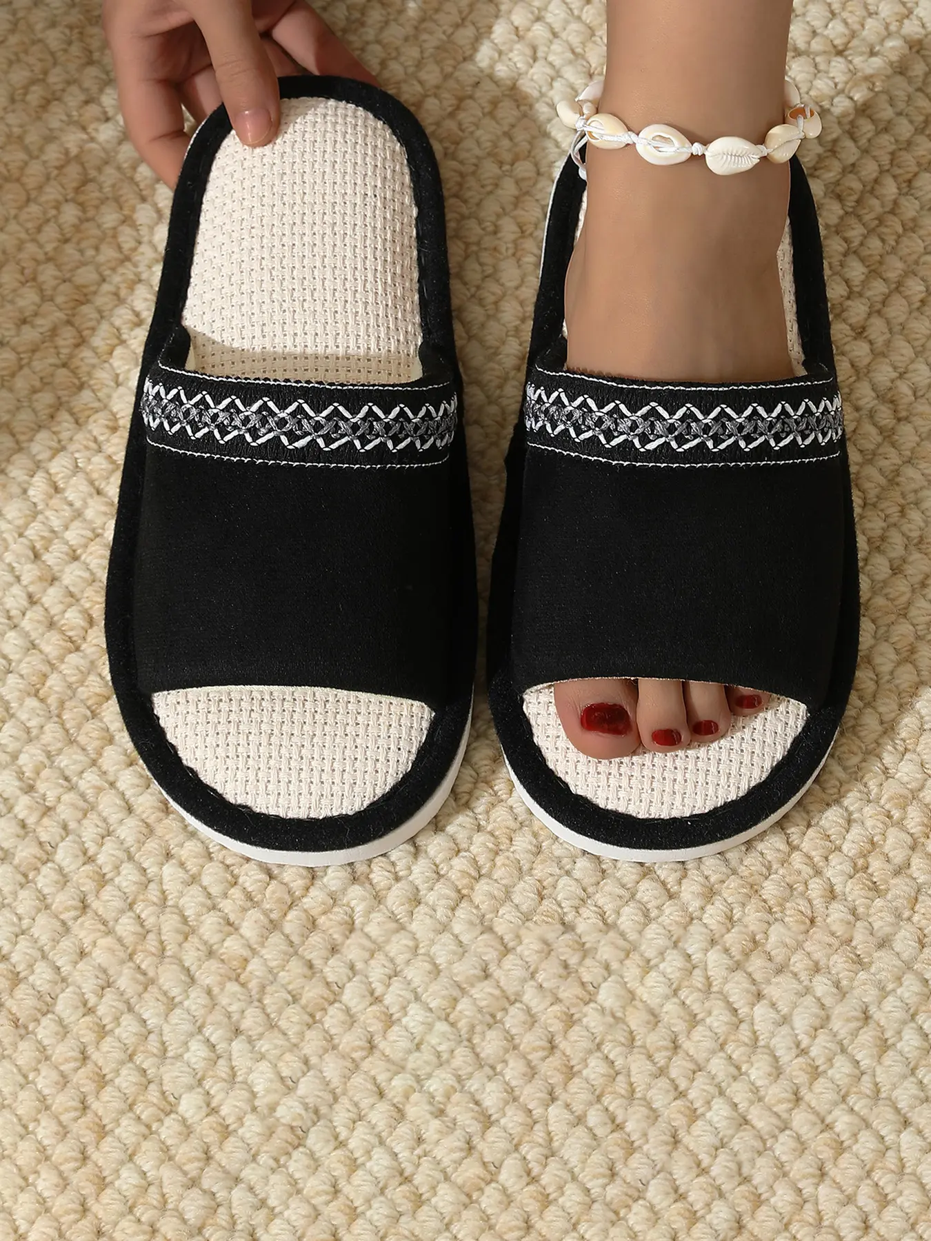 Women's Breathable Linen House Slippers Open Toe Soft Flannel Upper Non-Slip Sole Bohemian Trim Cozy Indoor Home Slides for All Seasons