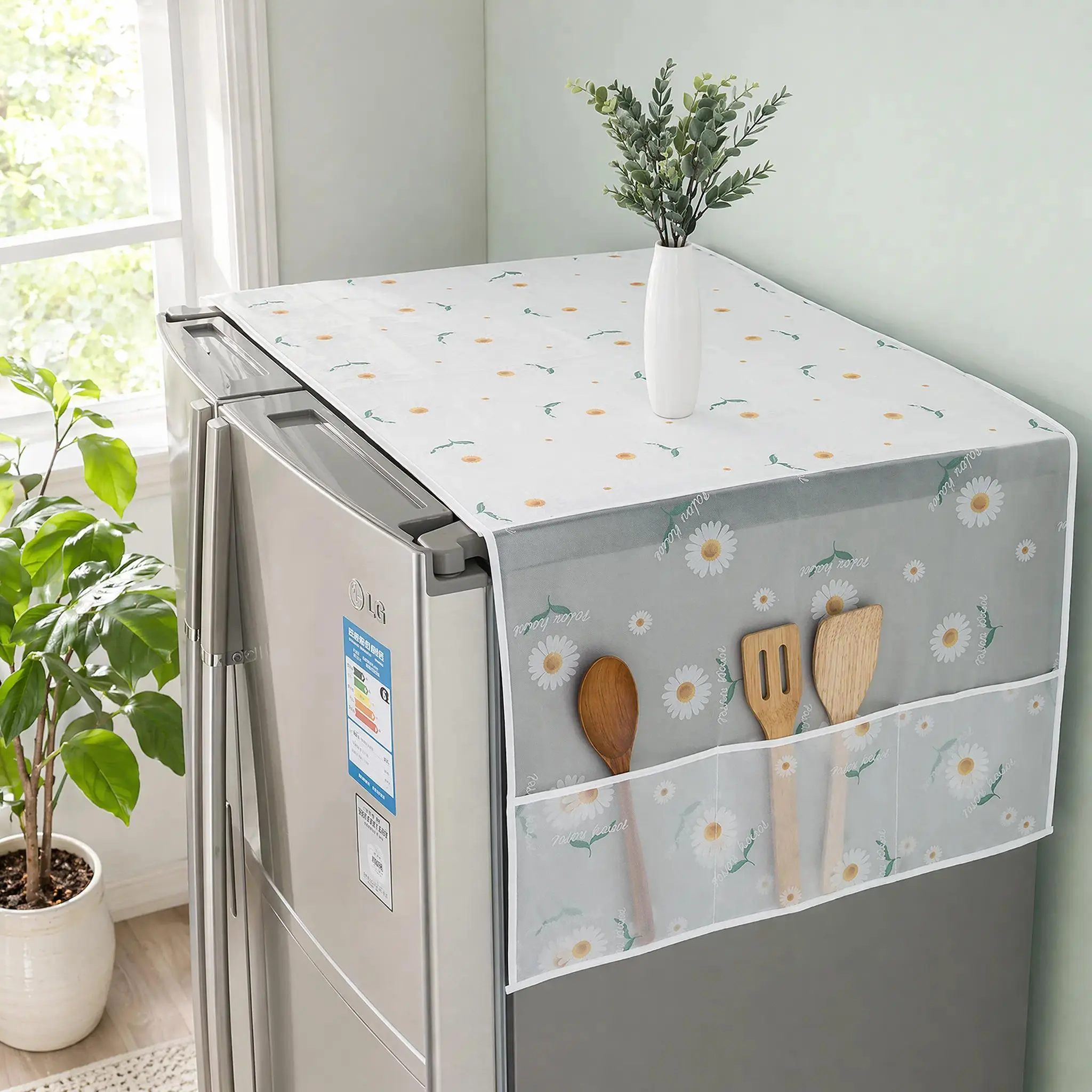 Daisy Print Refrigerator Dust Cover with Storage Pockets Multi Functional Waterproof Fridge Top Protector Household Kitchen Appliance Dust Proof Cover 1 Pack