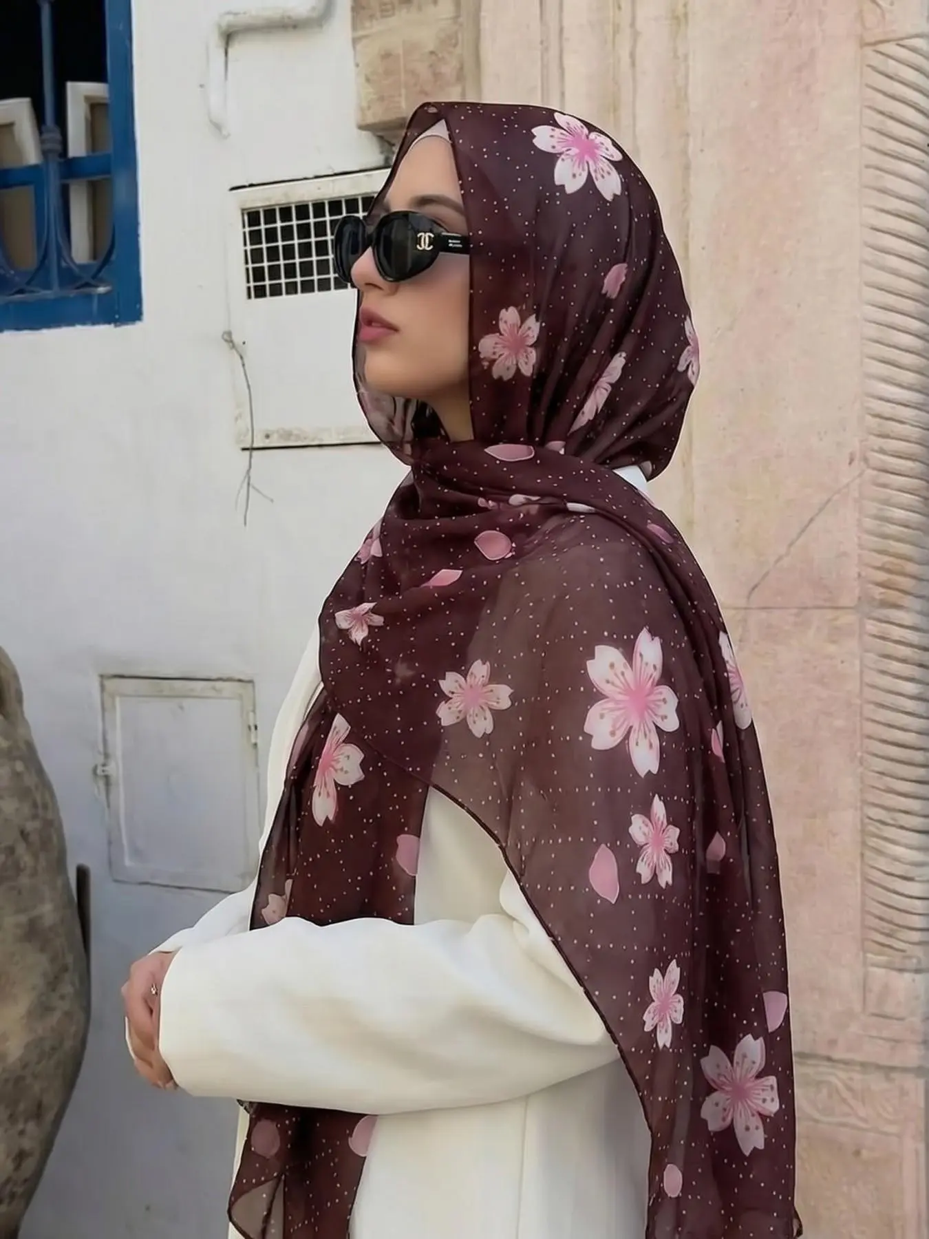European Style Cherry Blossom Print Headscarf, Lightweight Breathable Hijab for Travel Photography, 85x180cm Muslim Scarf
