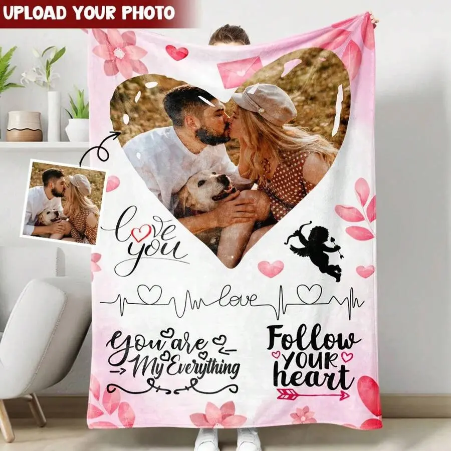 Custom Heart Photo Couple Flannel Throw - Personalized Soft Warm Loveheart Blanket, Couple-Themed Romance Decor, Soft-Vibe Cozy Gift for Partners, Couch/Sofa/Bed Use, Valentine-Anniversary AC Nap Essential, Couple-Themed Blankets, Loveheart Blankets