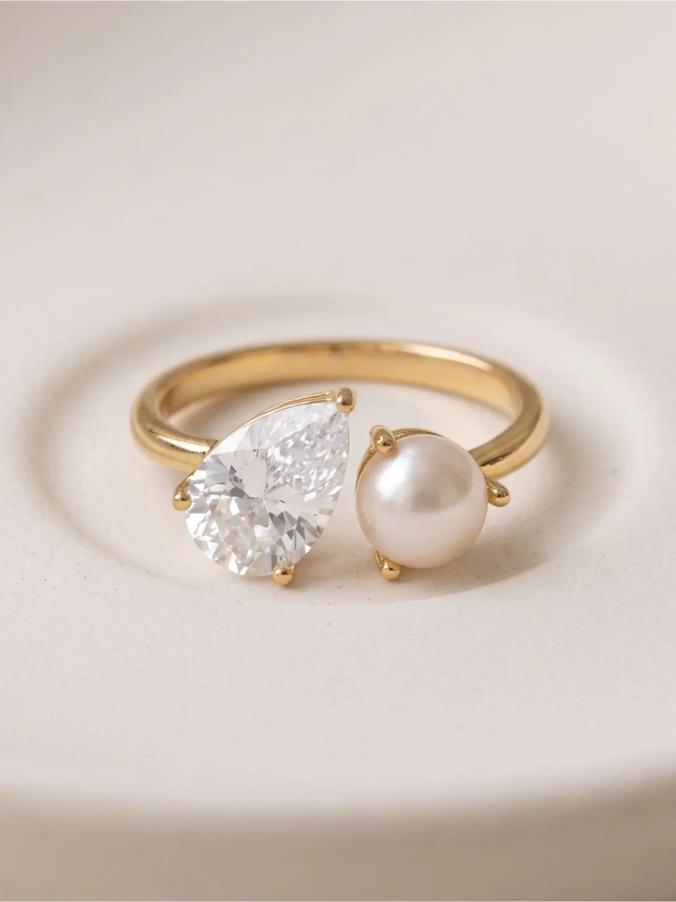 Elegant Gorgeous New Style Teardrop Cubic Zirconia Simulated Pearl Two Stone Rings  for Women Charm Wedding Engagement Ring Bridal Jewelry Christmas Valentine's Day Anniversary Gifts Daily Vacation