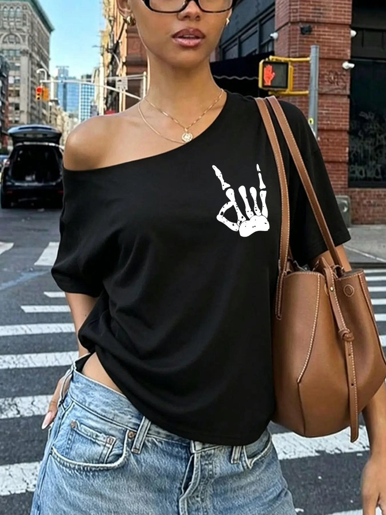 Ladies' summer vintage skull rock gesture printed off shoulder oversized loose top, punk casual streetwear short sleeved T-shirt, music festival outdoor night out outfit # multi-color optional
