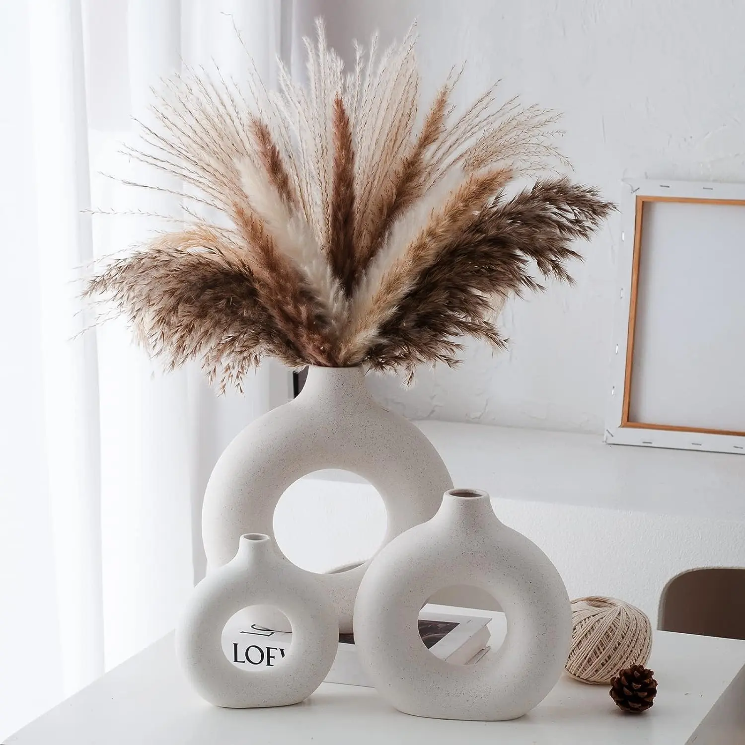 White Ceramic Donut Vase Set of 2, Hollow Matte Pampas Flower Vases for Boho Home Wedding Party Room Dinner Table Shelf Decor. (White)