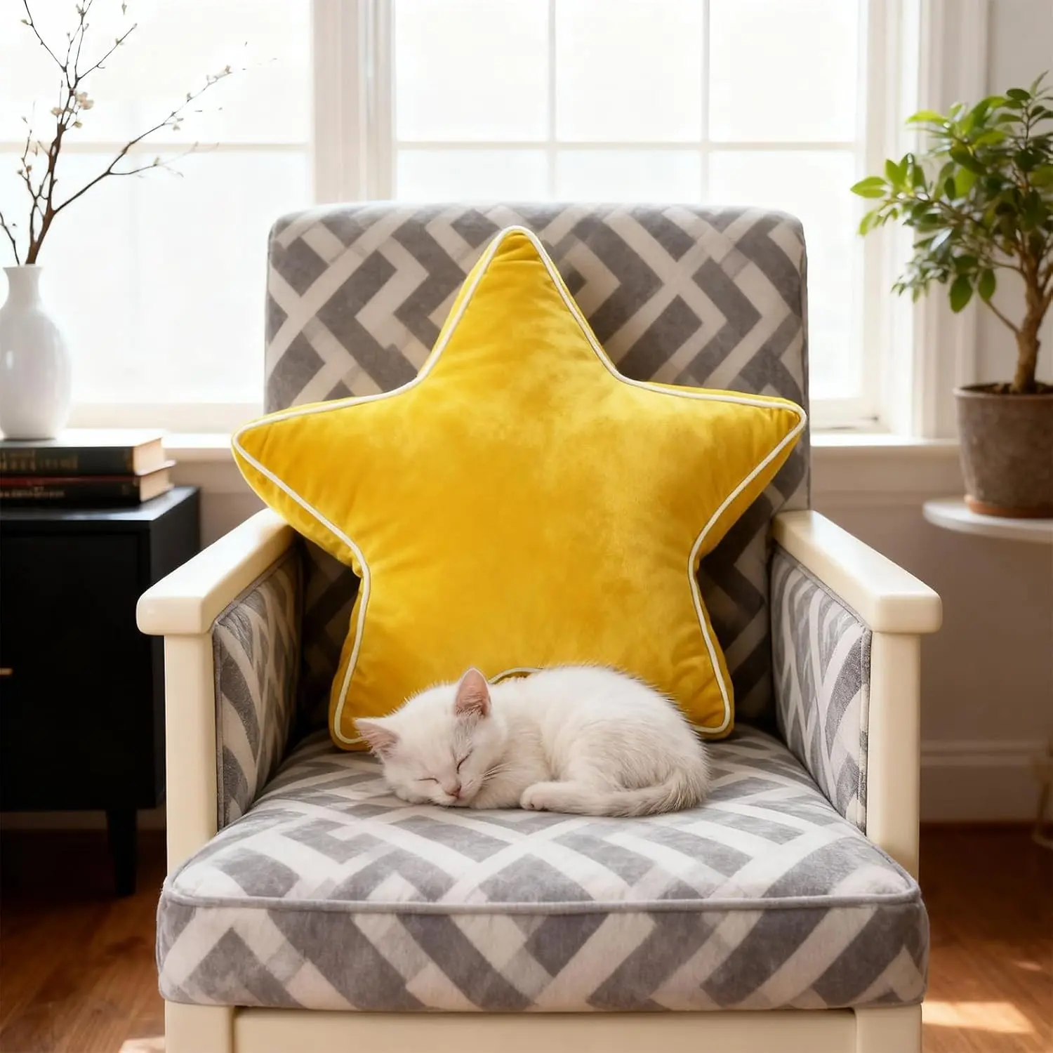 Star Pillow - 22 Inches Decorative Pillows Cozy Room Décor Large Throw Pillow Accent Floor Cushion Yellow