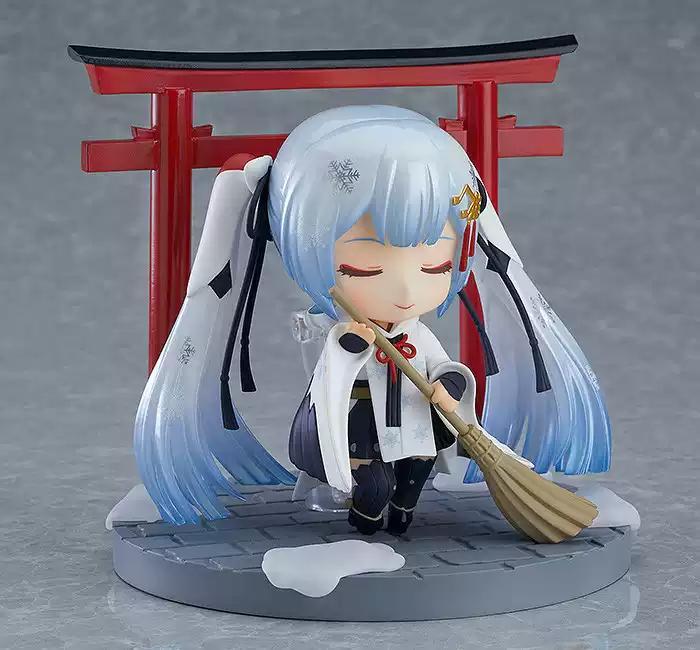 Hatsune Miku Animation Game Peripheral Toys Sakura Snow Miku Anime Action Movable Model Figures Collection NTR