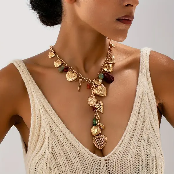 Women's Love Bow Beaded Necklace - Fashionable, Classic, Simple, Elegant, Luxurious, High-End Costume Jewelry for Valentine's Day Gifts, Daily Wear