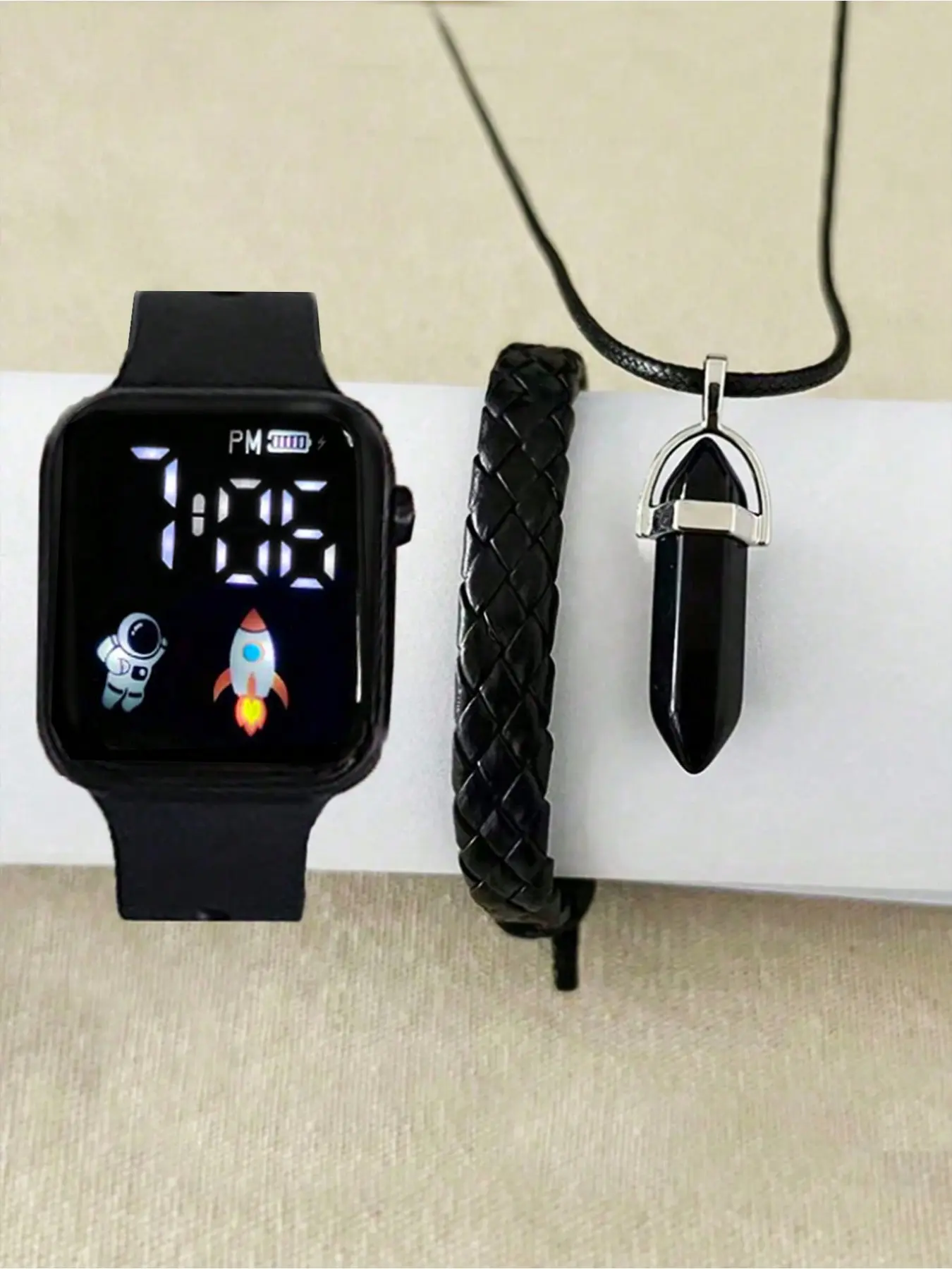 3pcs/Set Kids' Cartoon Astronaut Rocket Digital Sports Watch, Bracelet & Necklace Jewelry Gift Set For Boys