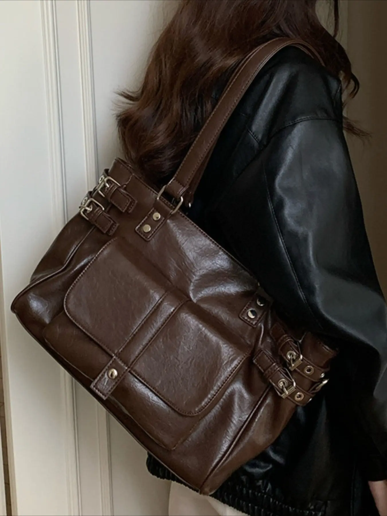 2026 new preppy style single-shoulder crossbody bag vintage brown versatile large-capacity commuting fashion tote casual commuter bag
